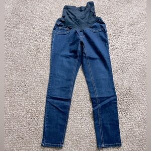 Jessica Simpson maternity jeans